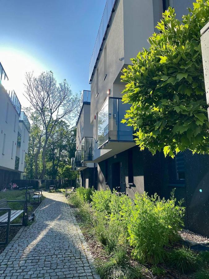 Double Twin #8 With Private Bathroom Warszawa